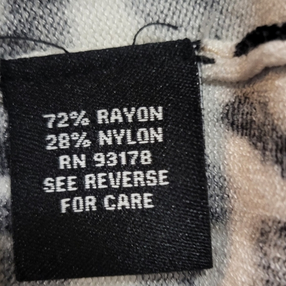 Premise Womens Leopard Print Rayon Women's Top With Back Zipper - Size M - Picture 3 of 5